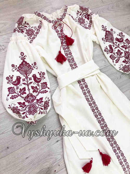 Embroidered dress "Alice"