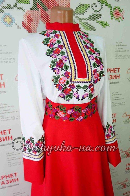 Embroidered dress in Bocho style "Wild Malfa"