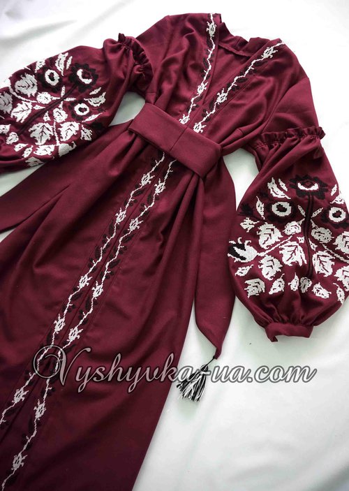 Embroidered dress in Bocho style "Bordeaux refinement"