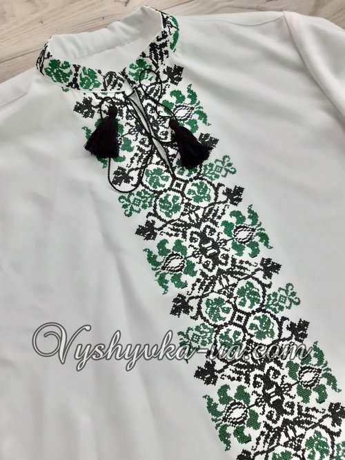 The embroidered men's shirt "Green"