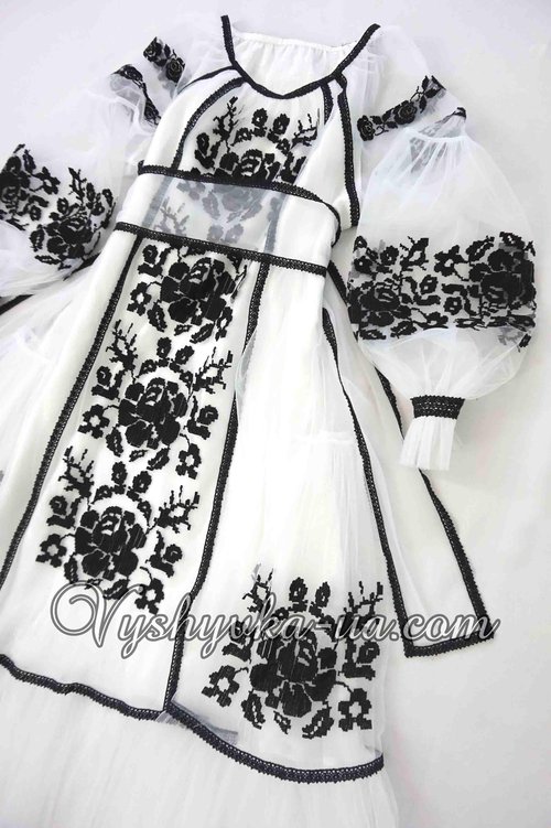 Фатінова вишита сукня в стилі бохо "Афродіта"