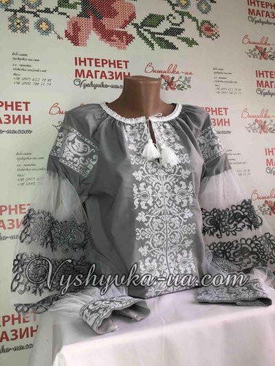 Women's embroidered shirt in the style of boho "Nina"