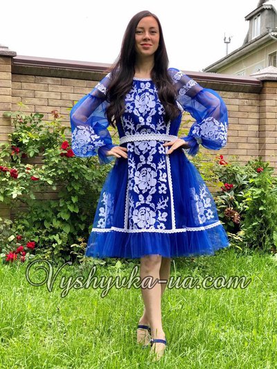 Фатиновое вышитое платье в стиле бохо "Майя"