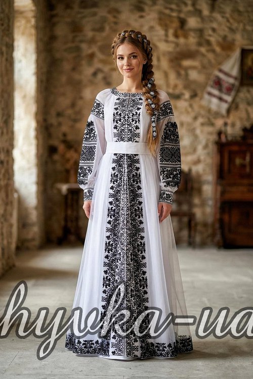 Святкова вишита сукня «Евеліна»