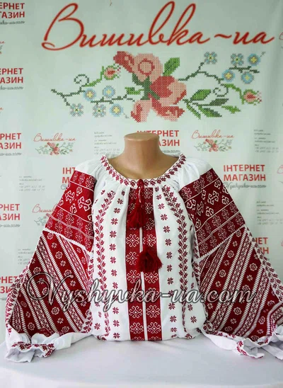 Жіноча вишита сорочка " Вишневий рай"