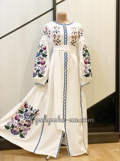 Vishita suknia v stili bokho Laura