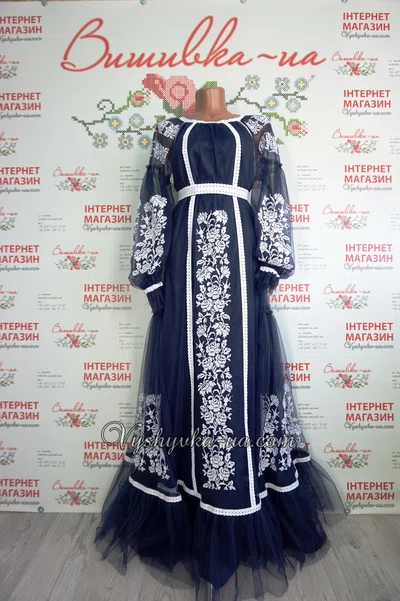 Women's embroidered dress in the style of boho "Lullaby"