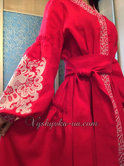 Вишита сукня в стилі бохо «Мрійлива червона»