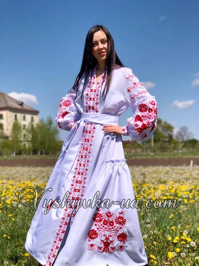 Embroidered boho dress "Emilia"