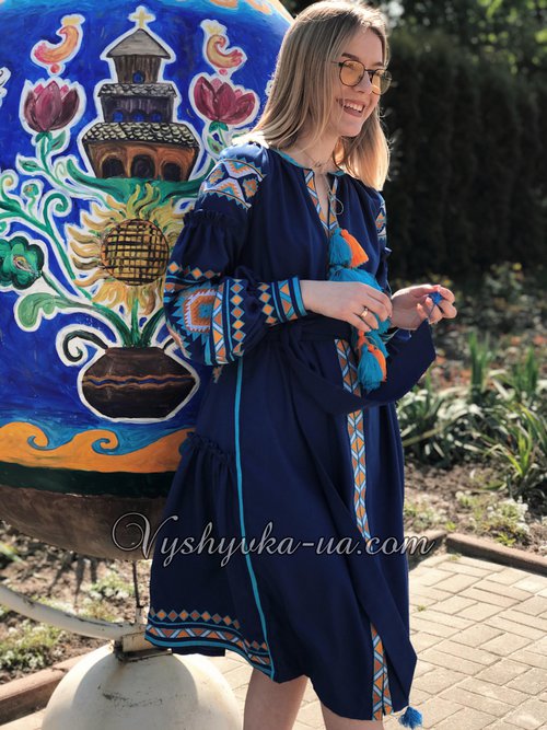 Embroidered dress in the boho style Jane